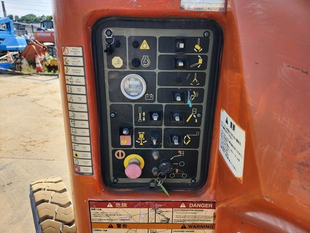 บูมลิฟต์ สูง 14 เมตร JLG E450AJ โทร. 080-6565422 (หนิง)