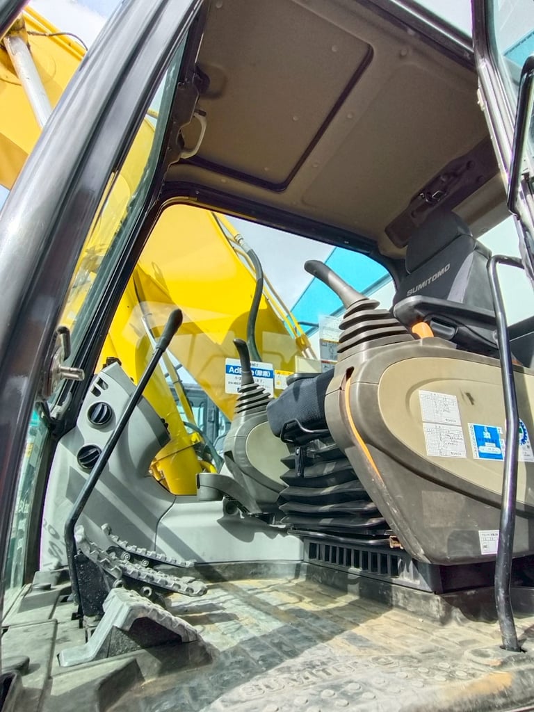 Sumitomo SH200-7 ปี2018 นำเข้าจากญี่ปุ่น โทร.080-6565422 หนิง Sumitomo SH200-7 ปี2018 นำเข้าจากญี่ปุ่น โทร.080-6565422 หนิง