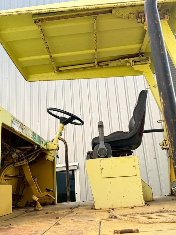 รถบดล้อยาง 7 ล้อ Hitachi RT200WT 1,123ชั่วโมง โทร.080-6565422 (หนิง) 