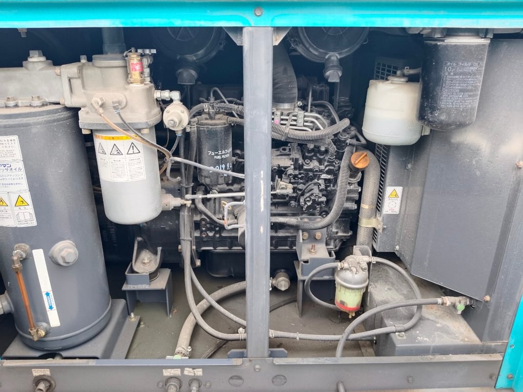 เครื่องปั๊มลม 175CFM Airman PDS175SC ปี2011 โทร. 080-6565422 (หนิง)