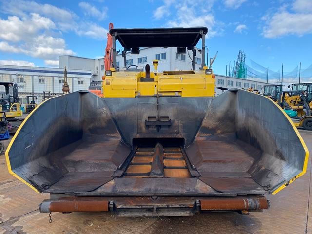 HA60W-8 รถปูยาง 6 เมตร Sumitomo โทร.080-6565422 หนิง