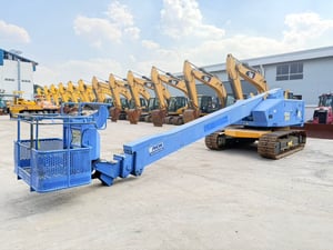 บูมลิฟต์ สูง 21 เมตร Aichi SR21A รถกระเช้าญี่ปุ่น โทร. 080-6565422 (หนิง)