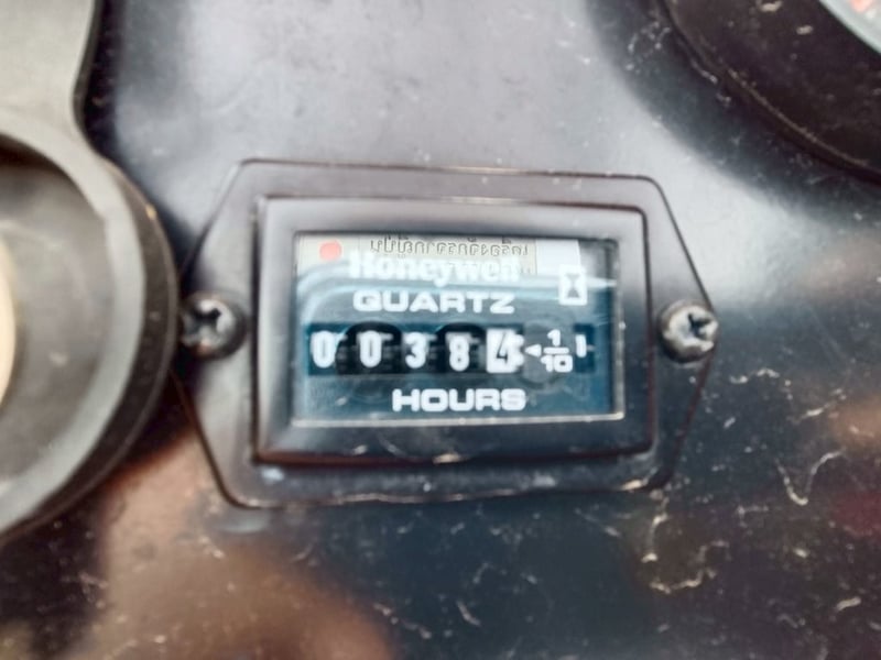 รถบรรทุกตีนตะขาบ Morooka MST800VD *36ชั่วโมง โทร.080-6565422 หนิง