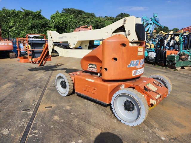 บูมลิฟต์ สูง 14 เมตร JLG E450AJ โทร. 080-6565422 (หนิง)