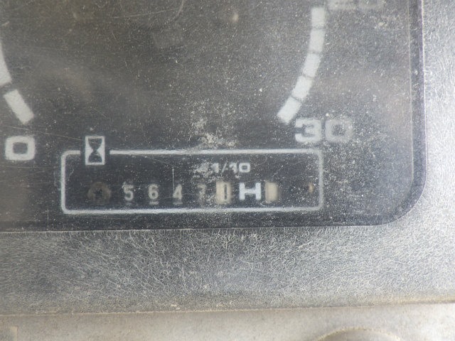 รถบดสั่นสะเทือน 7 ตัน Sakai SW650 ปี2003 โทร. 080-6565422 หนิง