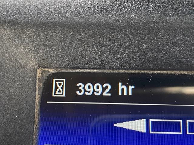 HA60W-8 รถปูยาง 6 เมตร Sumitomo โทร.080-6565422 หนิง