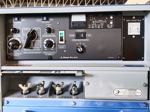 เครื่องเชื่อม Denyo DLW-300LSW2 มีล้อ โทร. 080-6565422 (หนิง)