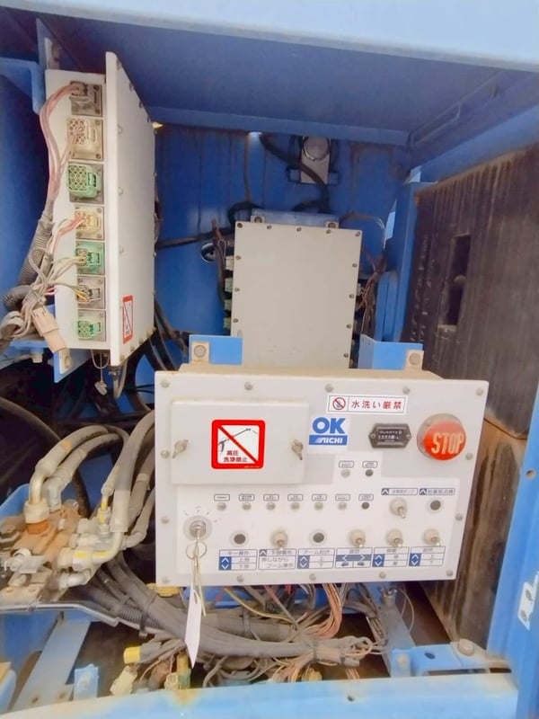 บูมลิฟต์ สูง 21 เมตร Aichi SR21A รถกระเช้าญี่ปุ่น โทร. 080-6565422 (หนิง)