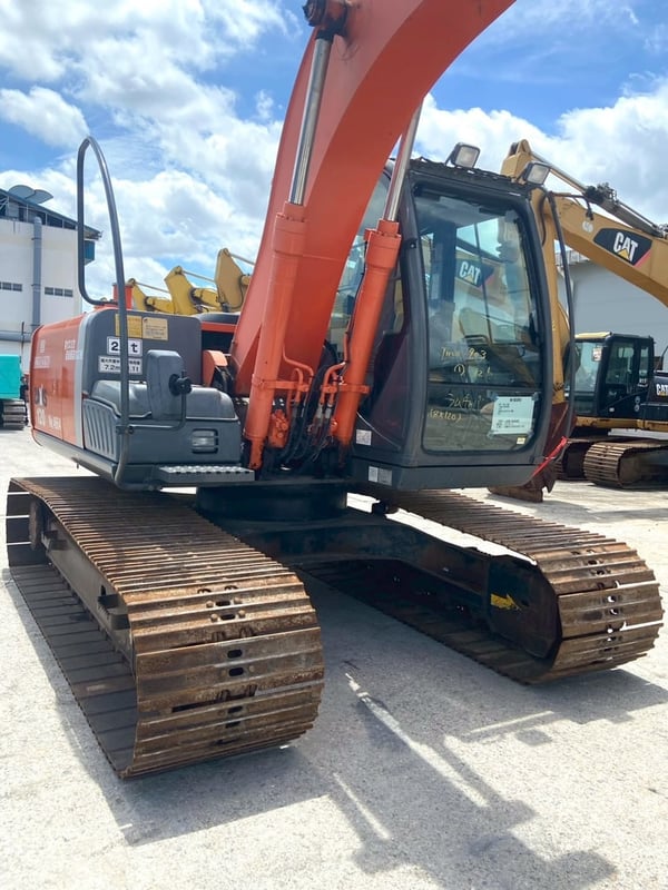 Hitachi ZX120-3 #66 ปี2013 5,498ชั่วโมง โทร. 080-6565422 หนิง