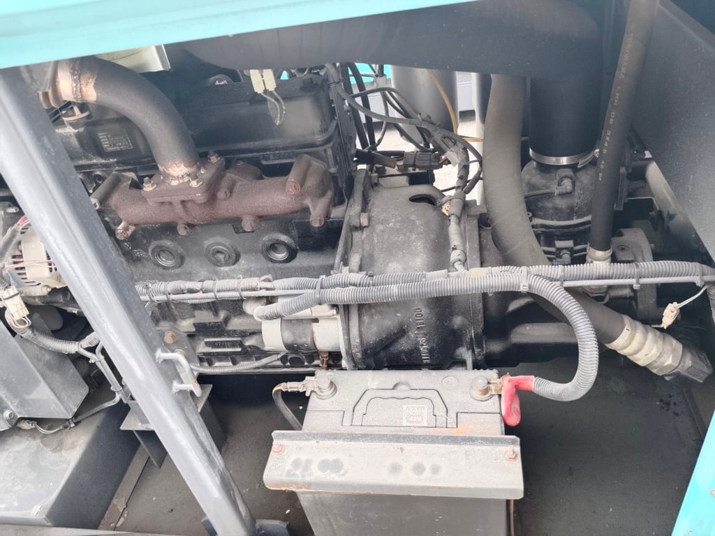 เครื่องปั๊มลม 175CFM Airman PDS175SC ปี2011 โทร. 080-6565422 (หนิง)