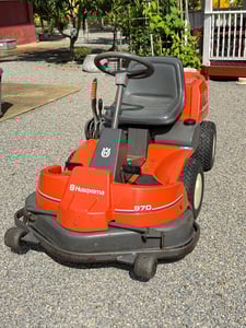 ขายรถตัดหญ้านั่งขับ Husqvarna Rider 970