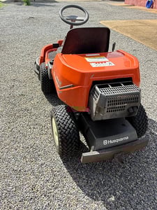 ขายรถตัดหญ้านั่งขับ Husqvarna Rider 970