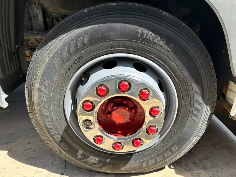 ISUZU 700 E13c EURO5 420 แรง 420แรงม้า รถบรรทุก 12ล้อ ขนรถ ISUZU 700 E13c EURO5 420 แรง 420แรงม้า รถบรรทุก 12ล้อ ขนรถ