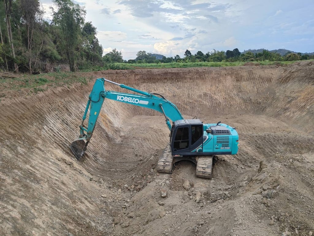 ขายราคาพิเศษ ด่วนๆ KOBELCO SK200-10 (รถบ้าน)
