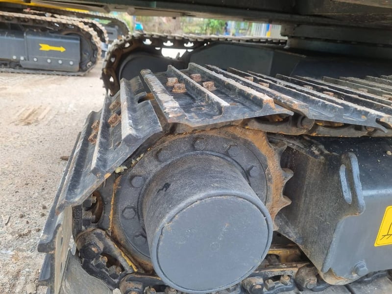 KOBELCO sk60-8 รับประกัน ส่งฟรี KOBELCO sk60-8 รับประกัน ส่งฟรี