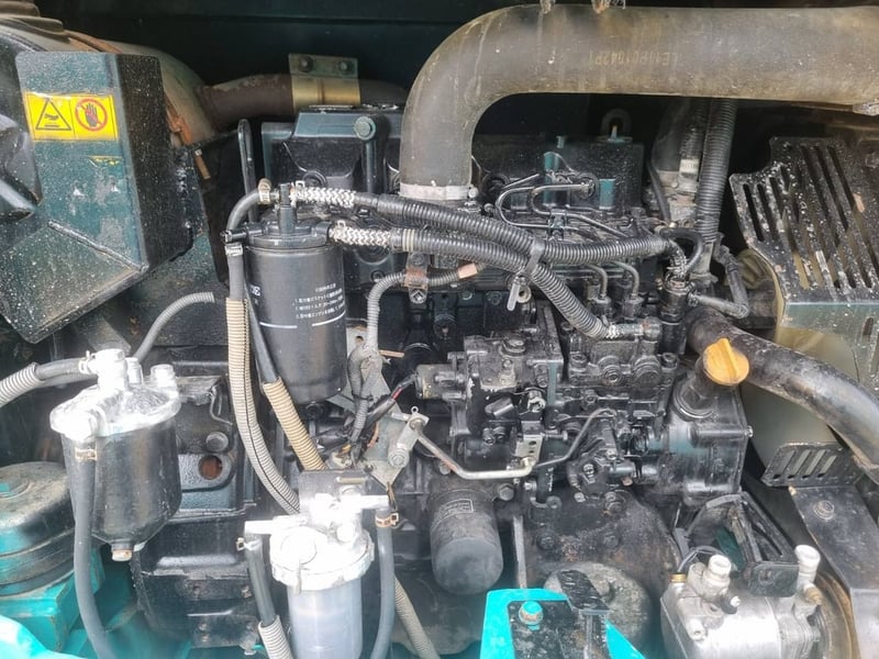 KOBELCO sk60-8 รับประกัน ส่งฟรี KOBELCO sk60-8 รับประกัน ส่งฟรี