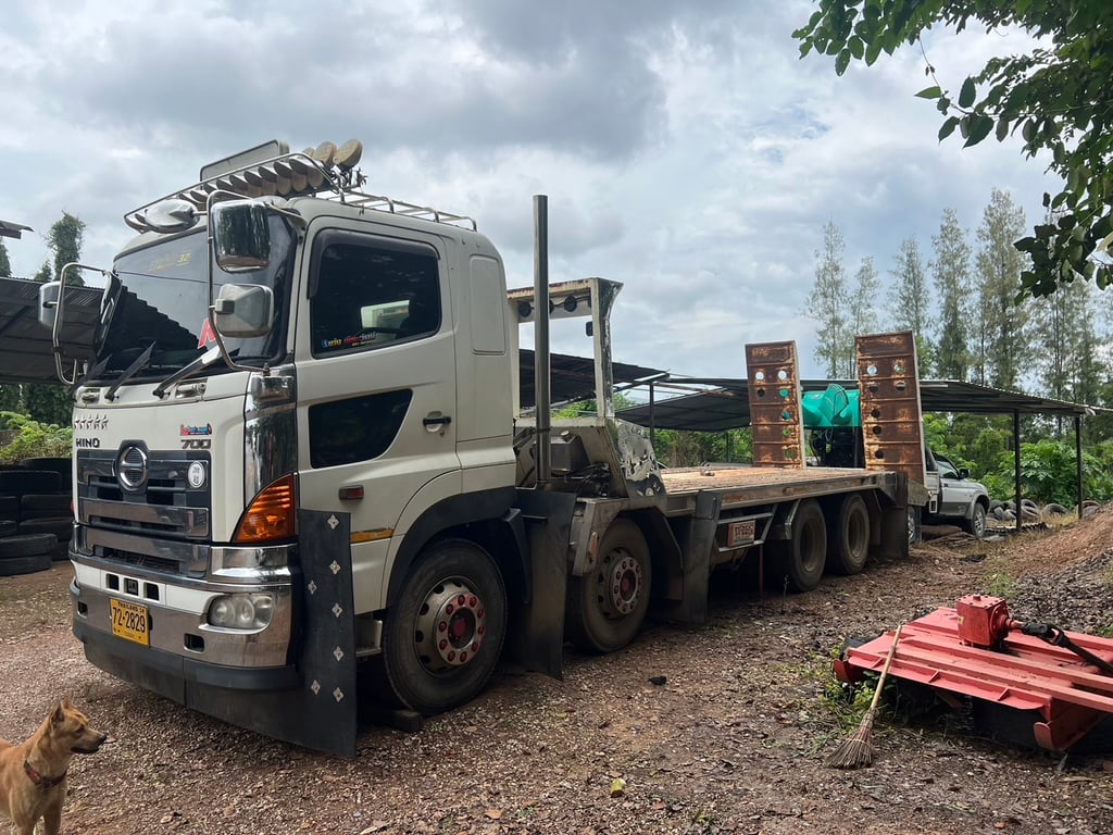 HINO Series 700 E13c EURO5 420แรงม้า มือเดียว HINO Series 700 E13c EURO5 420แรงม้า มือเดียว