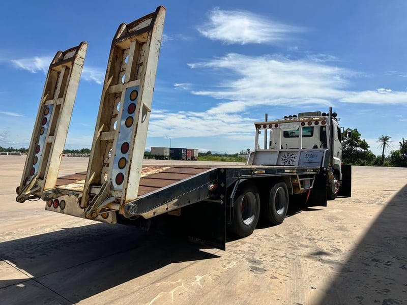 ISUZU 700 E13c EURO5 420 แรง 420แรงม้า รถบรรทุก 12ล้อ ขนรถ ISUZU 700 E13c EURO5 420 แรง 420แรงม้า รถบรรทุก 12ล้อ ขนรถ