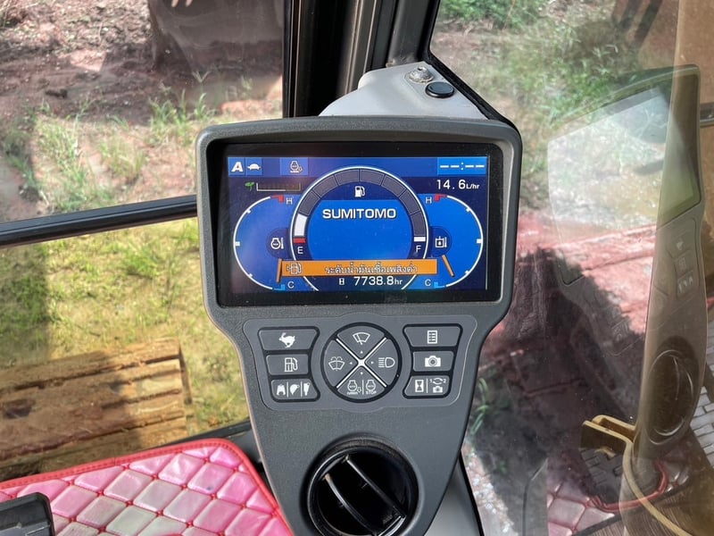 SUMITOMO 210 F6 รถบ้านครับ SUMITOMO 210 F6 รถบ้านครับ