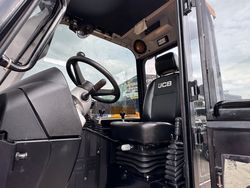 JCB 530-70 Telehandler ปี66 ชั่วโมงการทำงาน 6000 ชั่วโมง # LEK1264 JCB 530-70 Telehandler ปี66 ชั่วโมงการทำงาน 6000 ชั่วโมง # LEK1264
