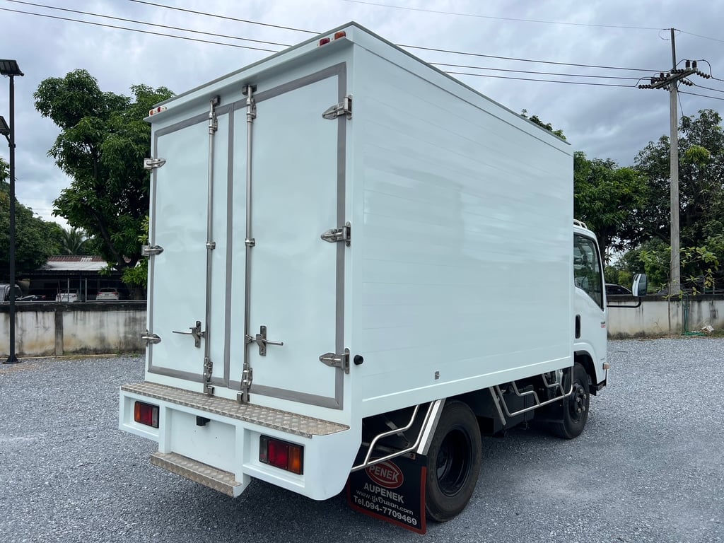 ISUZU NMR130 ปี62 ไมล์น้อย 144,000 #6ล้อห้องเย็น #LEK864 ISUZU NMR130 ปี62 ไมล์น้อย 144,000 #6ล้อห้องเย็น #LEK864