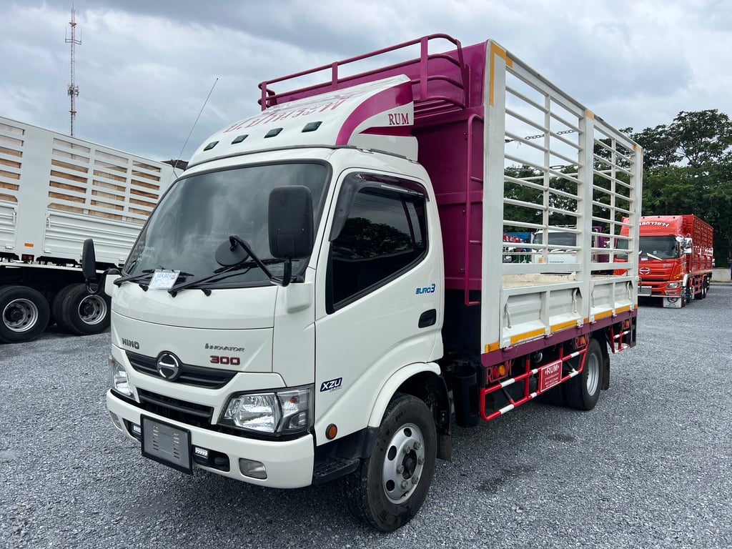 XZU650R  150HP ปี 66 ไมล์ 113,600 km.# 6 ล้อคอกเหล็ก สูง 2.10 ม. ยาว 4.30 ม. #LEK 924