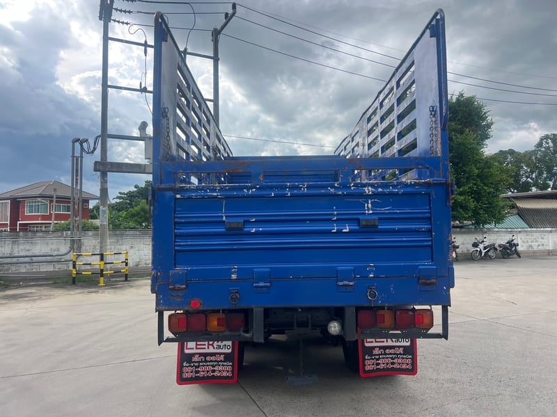 HINO VICTOR FL8J 260 HP ปี 2564 เพลาเดียว 10 ล้อ คอกเหล็ก ยาว 6.10 ม. LEK770 HINO VICTOR FL8J 260 HP ปี 2564 เพลาเดียว 10 ล้อ คอกเหล็ก ยาว 6.10 ม. LEK770