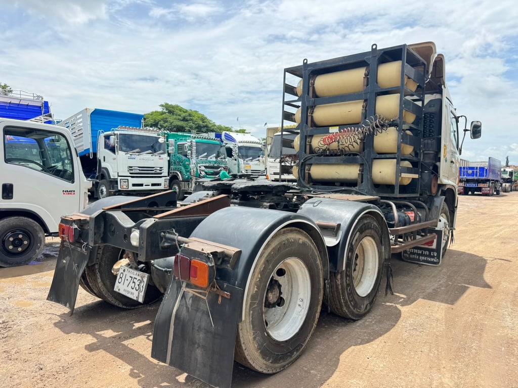 ็HINO FM2P CNG 360 HP ปี54 ไมล์ 506,000 km. #หัวลาก ็HINO FM2P CNG 360 HP ปี54 ไมล์ 506,000 km. #หัวลาก