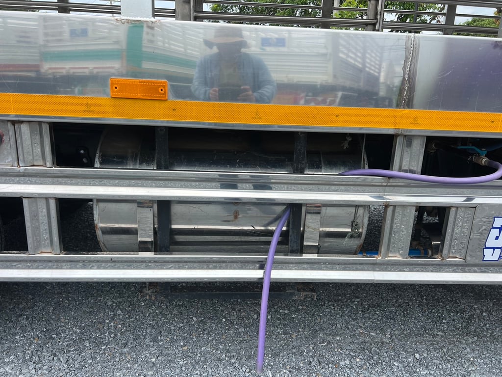 ISUZU FRR 210HP ปี 66 ไมล์แท้ 9,400 km.  #รถหมู 2 ชั้น สแตนเลส  #LEK876  ISUZU FRR 210HP ปี 66 ไมล์แท้ 9,400 km.  #รถหมู 2 ชั้น สแตนเลส  #LEK876