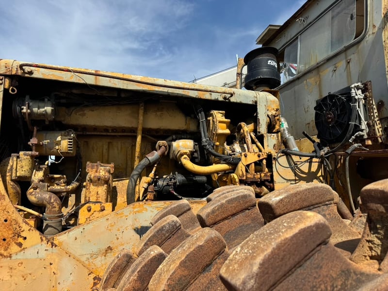 CATERPILLAR 825 B (32ตัน) #รถบด4ล้อหนาม