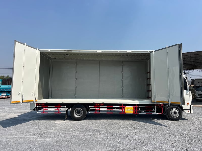 HINO FC9J 175 HP ปี 65 ไมล์ 26,567 KM. #ตู้ 10 บานเปิดรอบ ยาว 6.60 เมตร #LEK1073