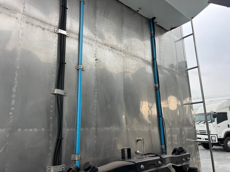 HINO FL8J 260HP ปี 65 ไมล์ 228,000 KM. #10ล้อเพลาเดียว ตู้เย็น #LEK1111 HINO FL8J 260HP ปี 65 ไมล์ 228,000 KM. #10ล้อเพลาเดียว ตู้เย็น #LEK1111