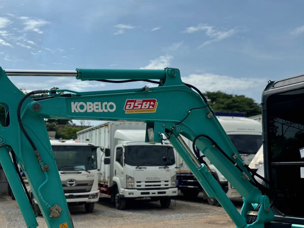 Kobelco sk35sr-6 ออกศูนย์อริยะ ชั่วโมงน้อย 2,179 P.M. #รถแบคโฮ#LEK 929