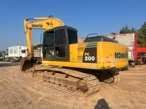 KOMATSU PC200-8 รถแม็คโคร ชั่วโมงการทำงาน 13,440 ชม. # LEK893