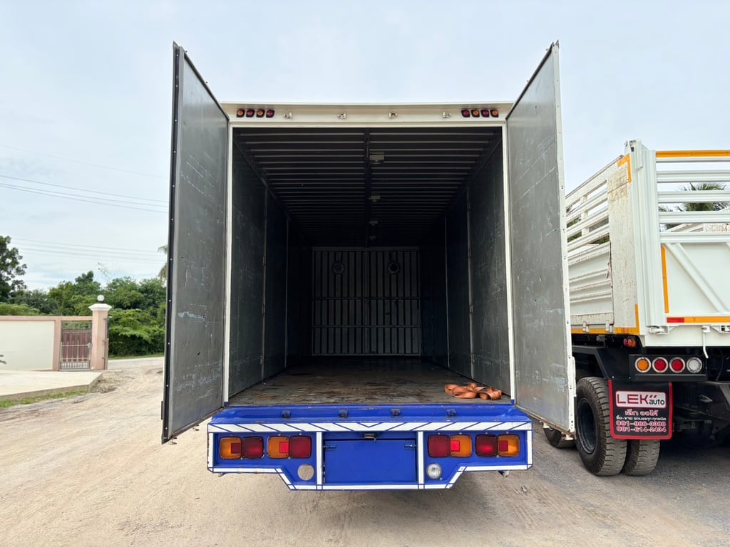 ็HINO FC9J210HP ปี 66 #ตู้ 10 บาน #LEK1069 ็HINO FC9J210HP ปี 66 #ตู้ 10 บาน #LEK1069
