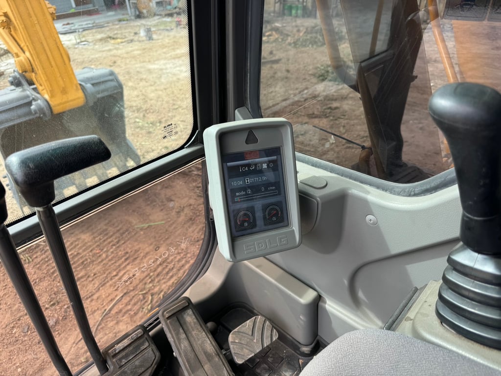 SDLG E6135F ขนาด 12.5 ตัน ชั่วโมงน้อย 1,712 pm. #แม็คโคร #Lek1062 SDLG E6135F ขนาด 12.5 ตัน ชั่วโมงน้อย 1,712 pm. #แม็คโคร #Lek1062