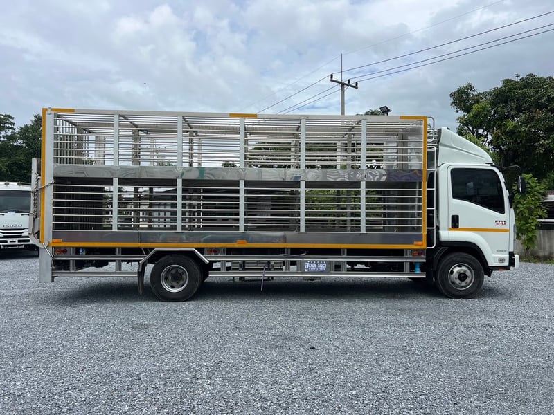 ISUZU FRR 210HP ปี 66 ไมล์แท้ 9,400 km.  #รถหมู 2 ชั้น สแตนเลส  #LEK876 