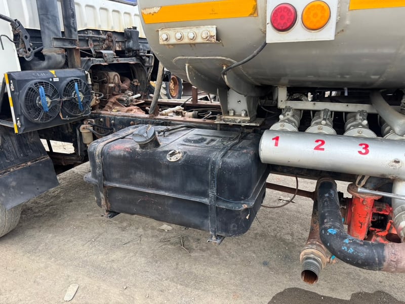 FUSO 195 HP ปี 2544 #รถน้ำ 10 ล้อ 