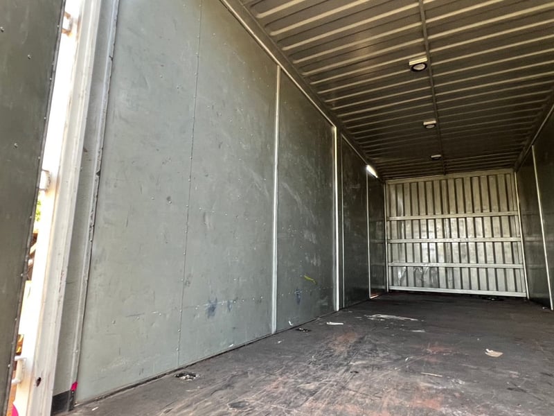 ตู้ 10 บาน ยกลงจาก HINO FC9J ความยาว 6.60 เมตร #LEK-L120