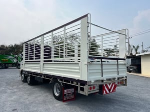 HINO FC9J 210 แรงม้า ปี 2566 ไมล์ 275,000 กม. #8ล้อ กระบะเหล็กเปิดข้าง  ยาว 6.60 เมตร #Lek980 