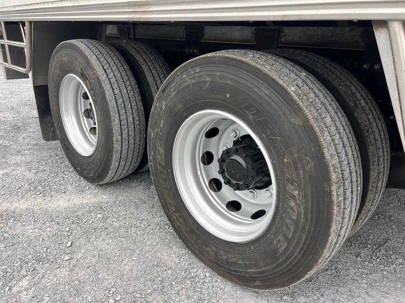 HINO FL8J 260HP ปี 65 ไมล์ 228,000 KM. #10ล้อเพลาเดียว ตู้เย็น #LEK1111 HINO FL8J 260HP ปี 65 ไมล์ 228,000 KM. #10ล้อเพลาเดียว ตู้เย็น #LEK1111