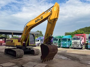 แม็คโคร SDLG e6205f ขนาด21ตัน  ไมล์ 1,992pm.ปี 68 #LEK1032