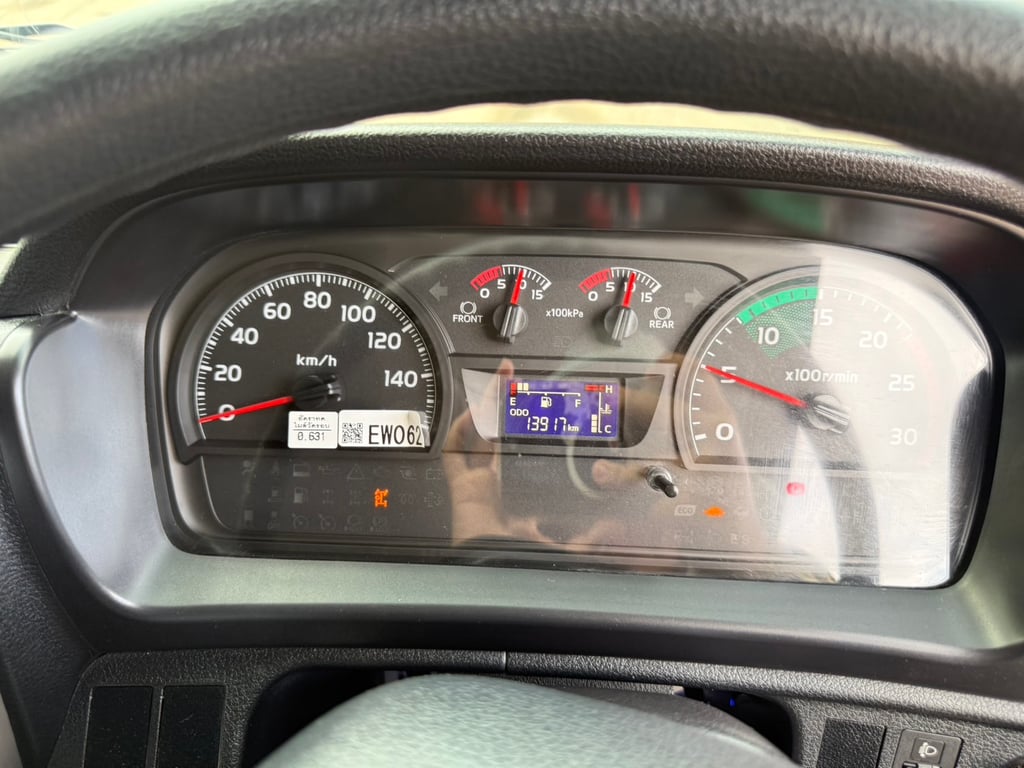 ็HINO FM1A 344 แรงม้า ปี 66 ไมล์แท้แค่ 13,000 KM. #10ล้อเครน XCMG 6.5 ตัน (4 ปลอก 3 ชัก) #LEK1058 