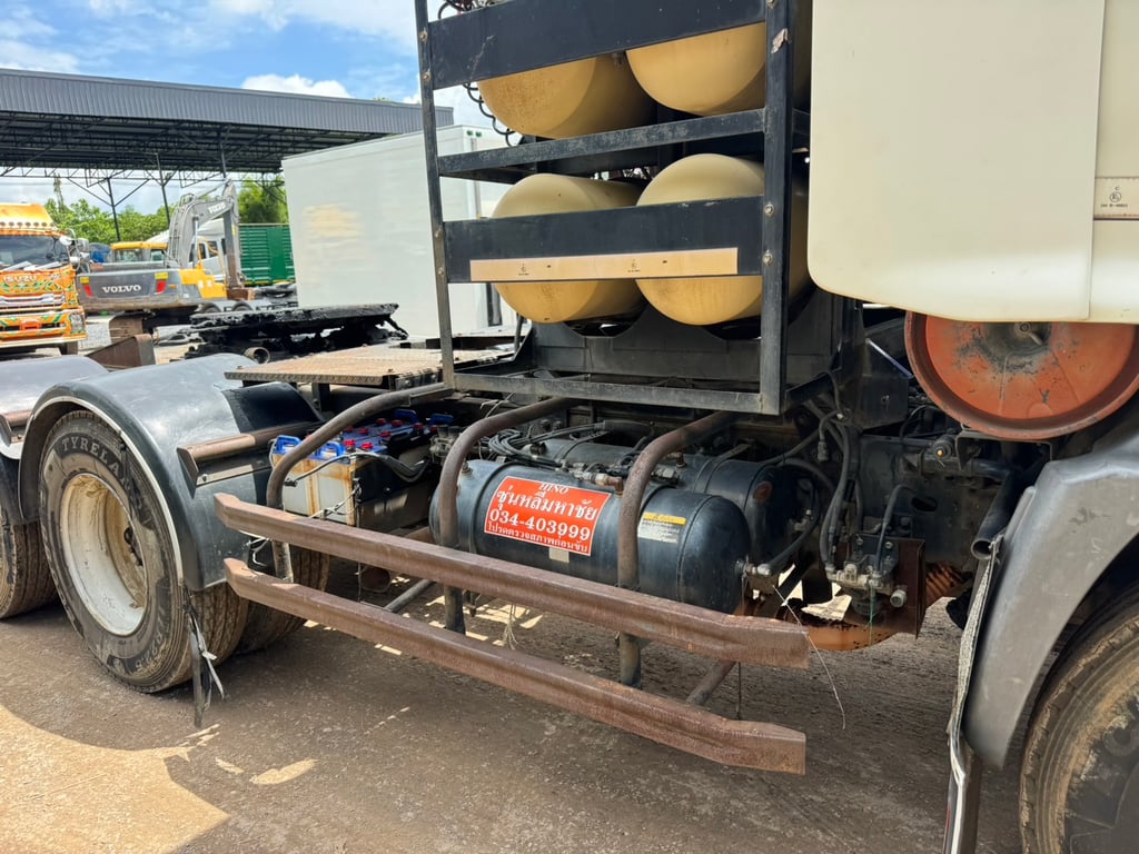 ็HINO FM2P CNG 360 HP ปี54  ไมล์ 506,000 km. #หัวลาก ็HINO FM2P CNG 360 HP ปี54  ไมล์ 506,000 km. #หัวลาก