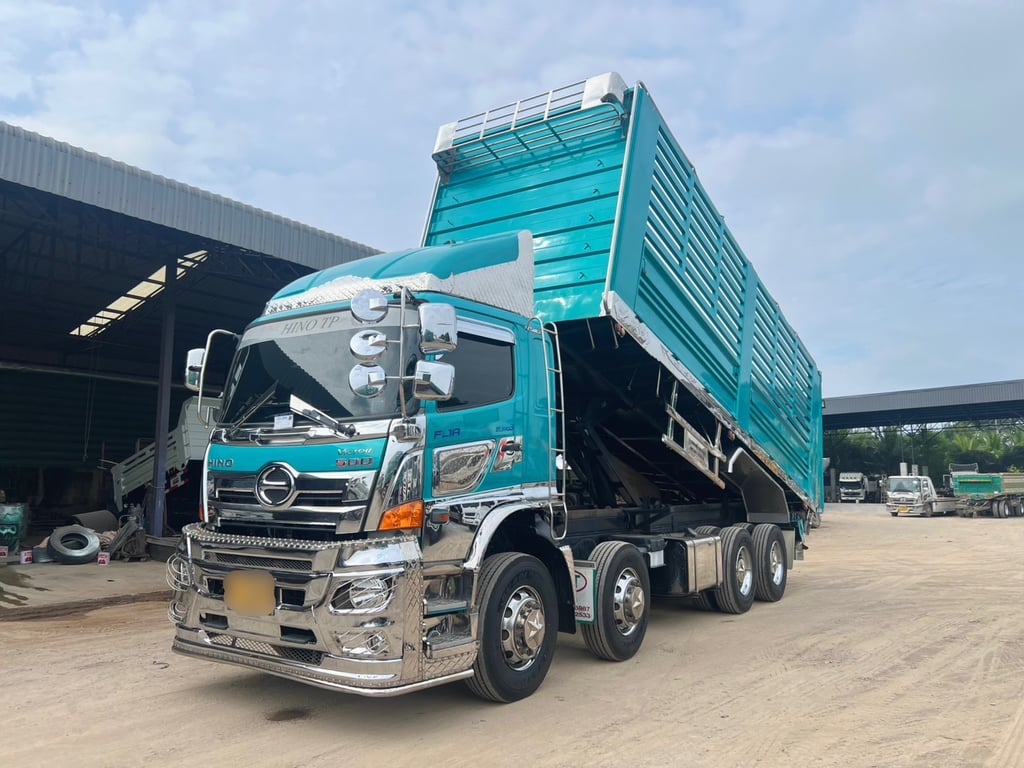 HINO FL1A 344 HP ปี 66 ไมล์ 213,500 km. #12 ล้อดั้ม กระบะดั้มเกษตร แผงสูง ##LEK1095 HINO FL1A 344 HP ปี 66 ไมล์ 213,500 km. #12 ล้อดั้ม กระบะดั้มเกษตร แผงสูง ##LEK1095