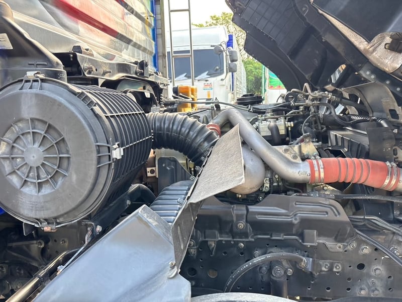 HINO GY2P 380HP ปี60 ไมล์ 686,000 km. #12ล้อ กระบะดั้มอลูมิเนียมพื้นเหล็ก #Lek1096