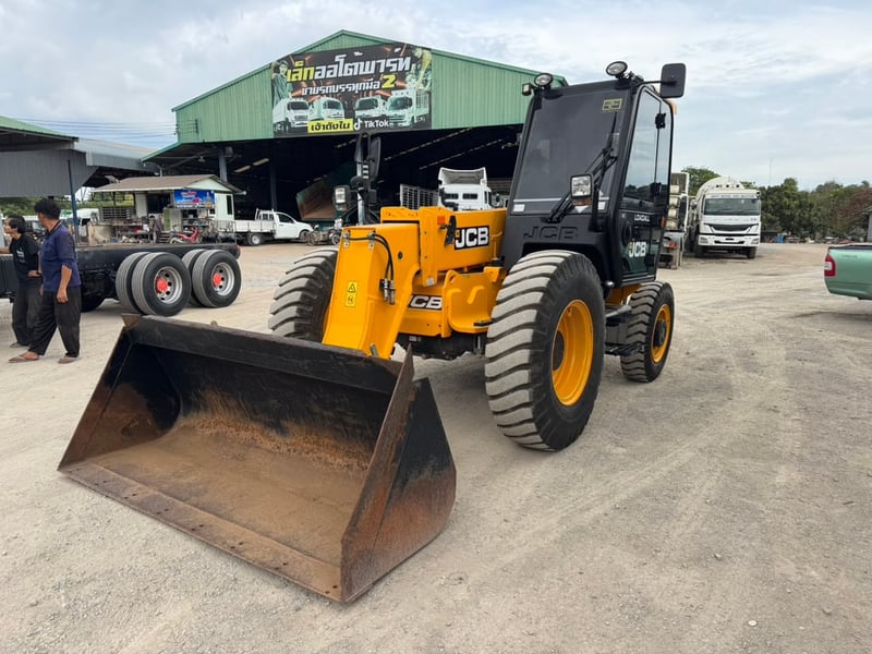 JCB 530-70 Telehandler ปี66 ชั่วโมงการทำงาน 6000 ชั่วโมง # LEK1264 JCB 530-70 Telehandler ปี66 ชั่วโมงการทำงาน 6000 ชั่วโมง # LEK1264