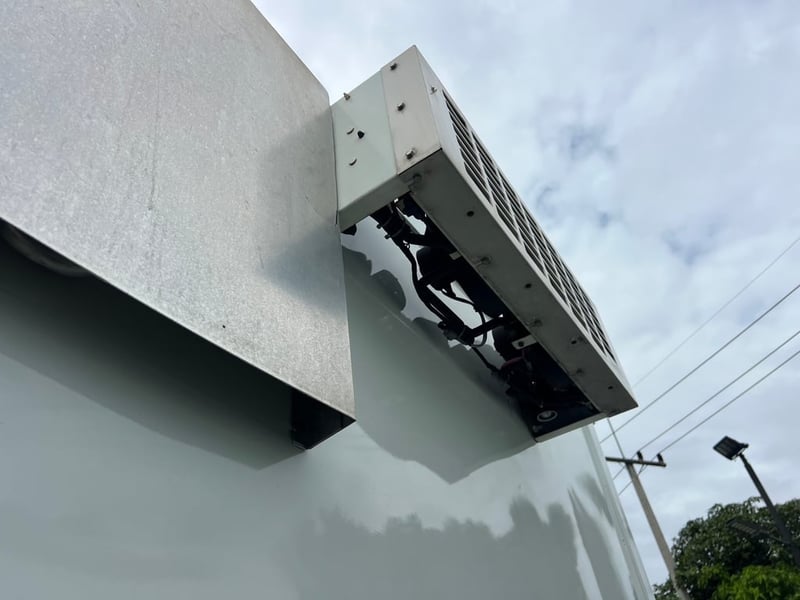 ISUZU NMR130 ปี62 ไมล์น้อย 144,000 #6ล้อห้องเย็น #LEK864 ISUZU NMR130 ปี62 ไมล์น้อย 144,000 #6ล้อห้องเย็น #LEK864