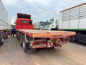 HINO S700  ปี65 ไมล์ 502,000 KM. #12ล้อพื้นเรียบ #LEK 972