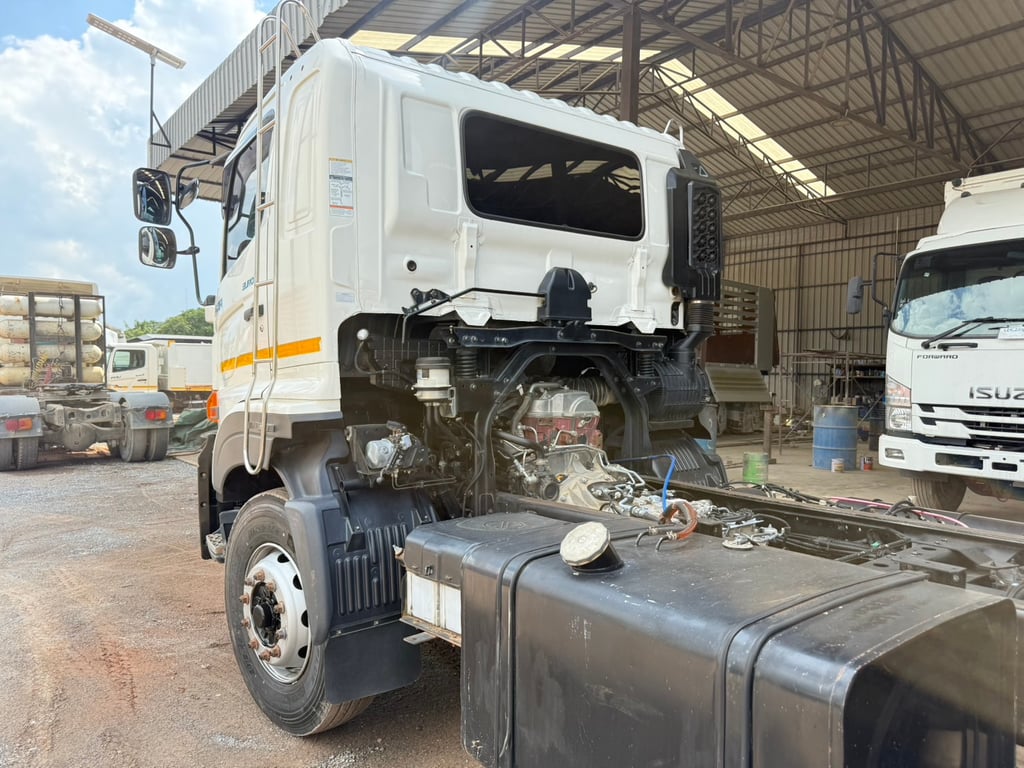 HINO FM1A ปี65 ไมล์ 46,000 กม. #หัวแชสซี 10ล้อ ชุดจด #LEK752 HINO FM1A ปี65 ไมล์ 46,000 กม. #หัวแชสซี 10ล้อ ชุดจด #LEK752